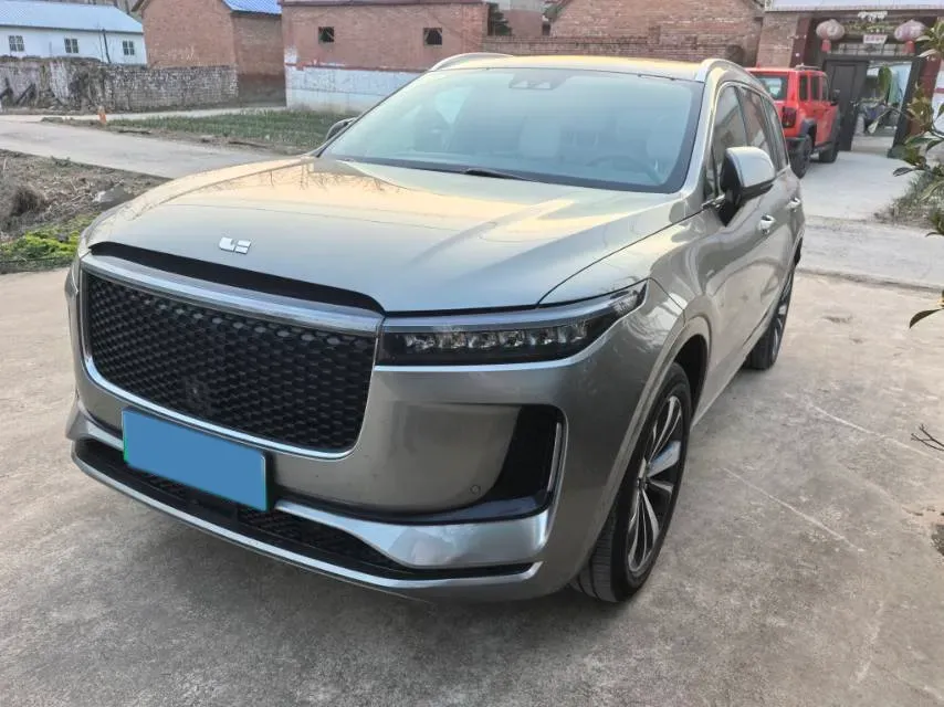 2020 Li ONE Range Extended 131HP REEV 40.5KWH,autocango,china used car exporter,china ev exporter,chinese used car exporter,chinese used ev exporter