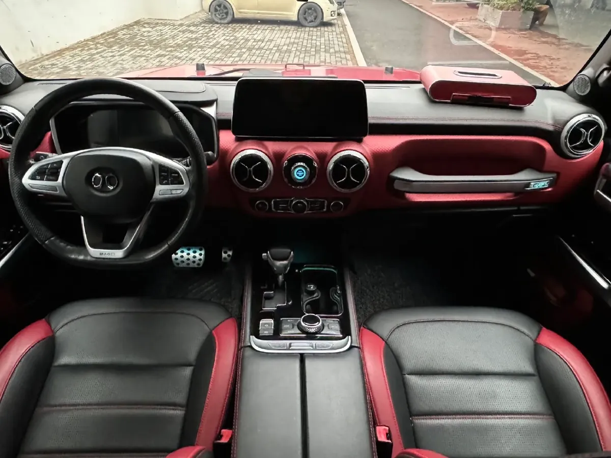 2019 Beijing BJ40 2.3T 231HP L4 6AT,autocango,china used car exporter,china ev exporter,chinese used car exporter,chinese used ev exporter