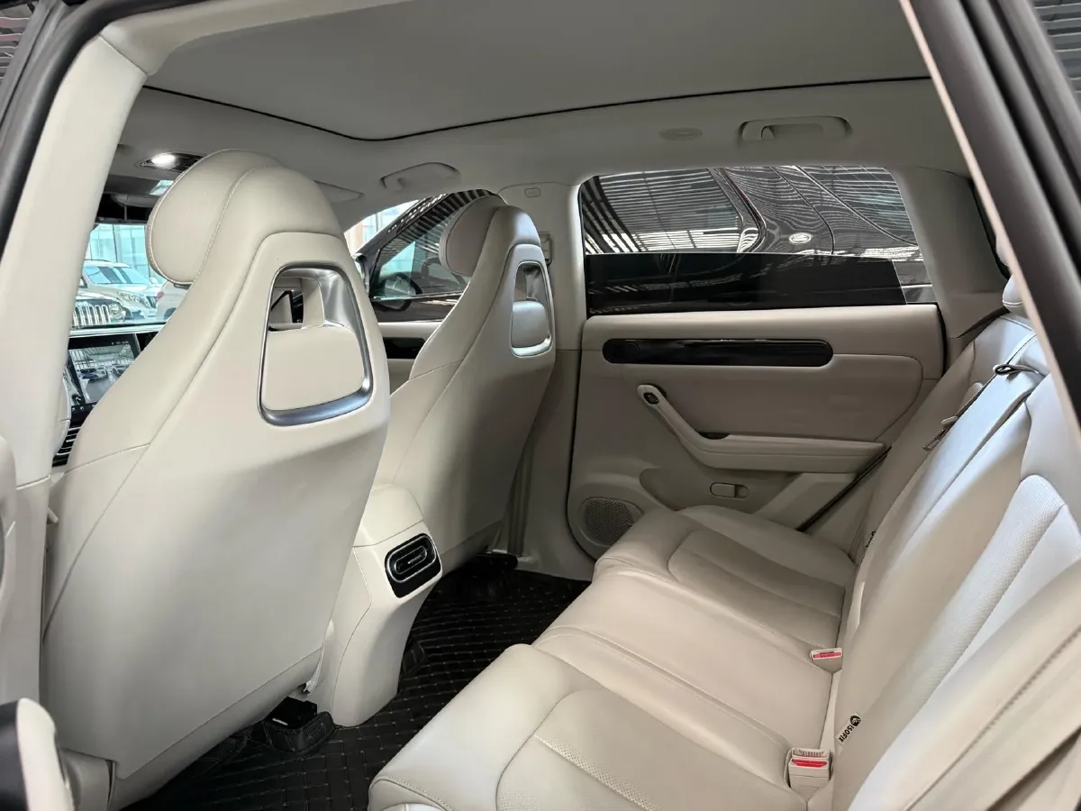 2023 Leapmotor C11 BEV 69.2KWH,autocango,china used car exporter,china ev exporter,chinese used car exporter,chinese used ev exporter