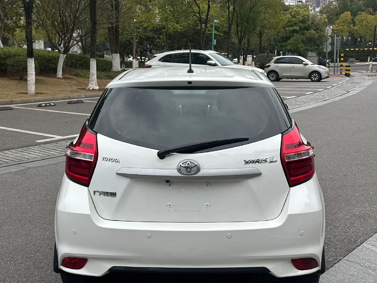 2016 Hyundai Verna 1.4L 100HP L4 6AT,autocango,china used car exporter,china ev exporter,chinese used car exporter,chinese used ev exporter