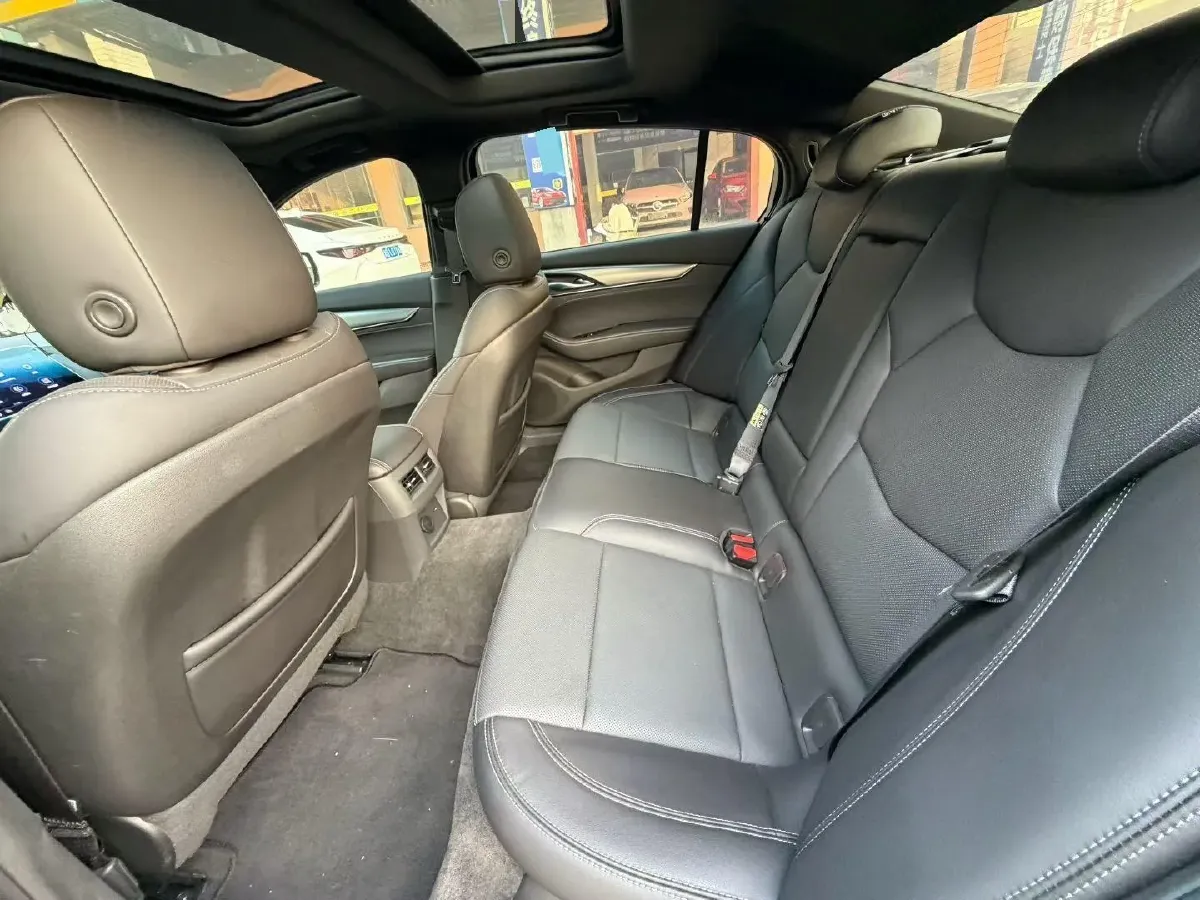 2022 Cadillac CT5 2.0T 237HP L4 10AT,autocango,china used car exporter,china ev exporter,chinese used car exporter,chinese used ev exporter