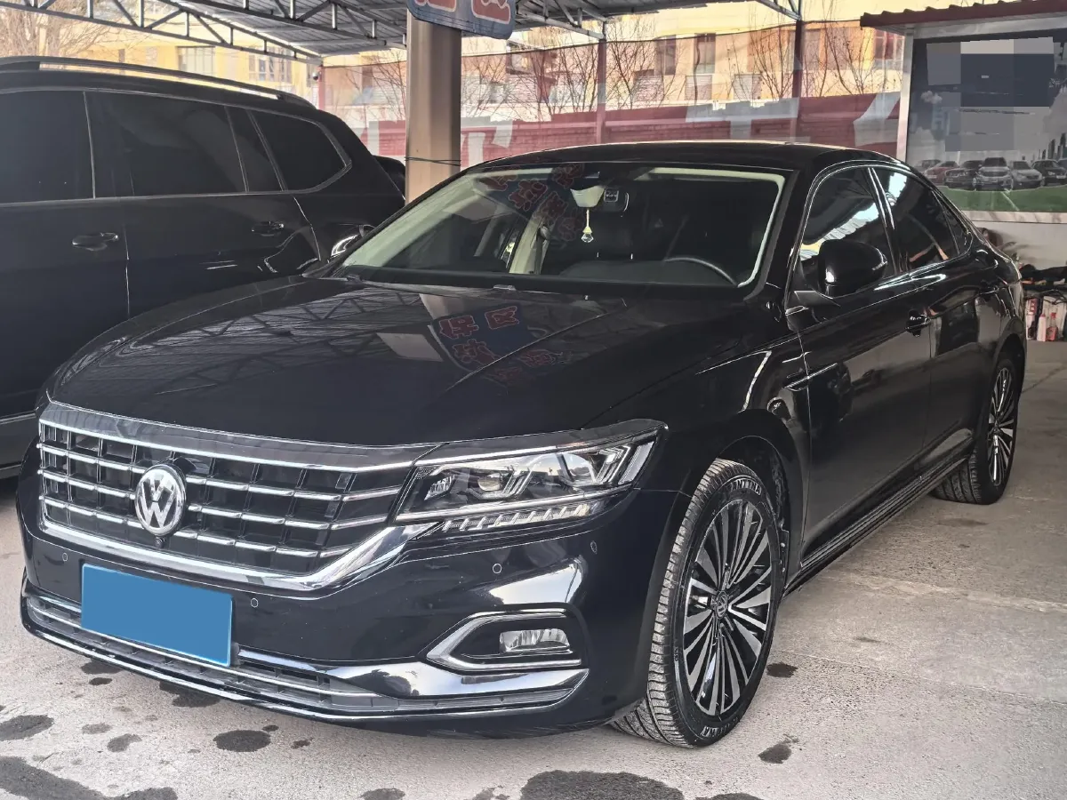 2020 Volkswagen Passat 2.0T 186HP L4 7DCT,autocango,china used car exporter,china ev exporter,chinese used car exporter,chinese used ev exporter