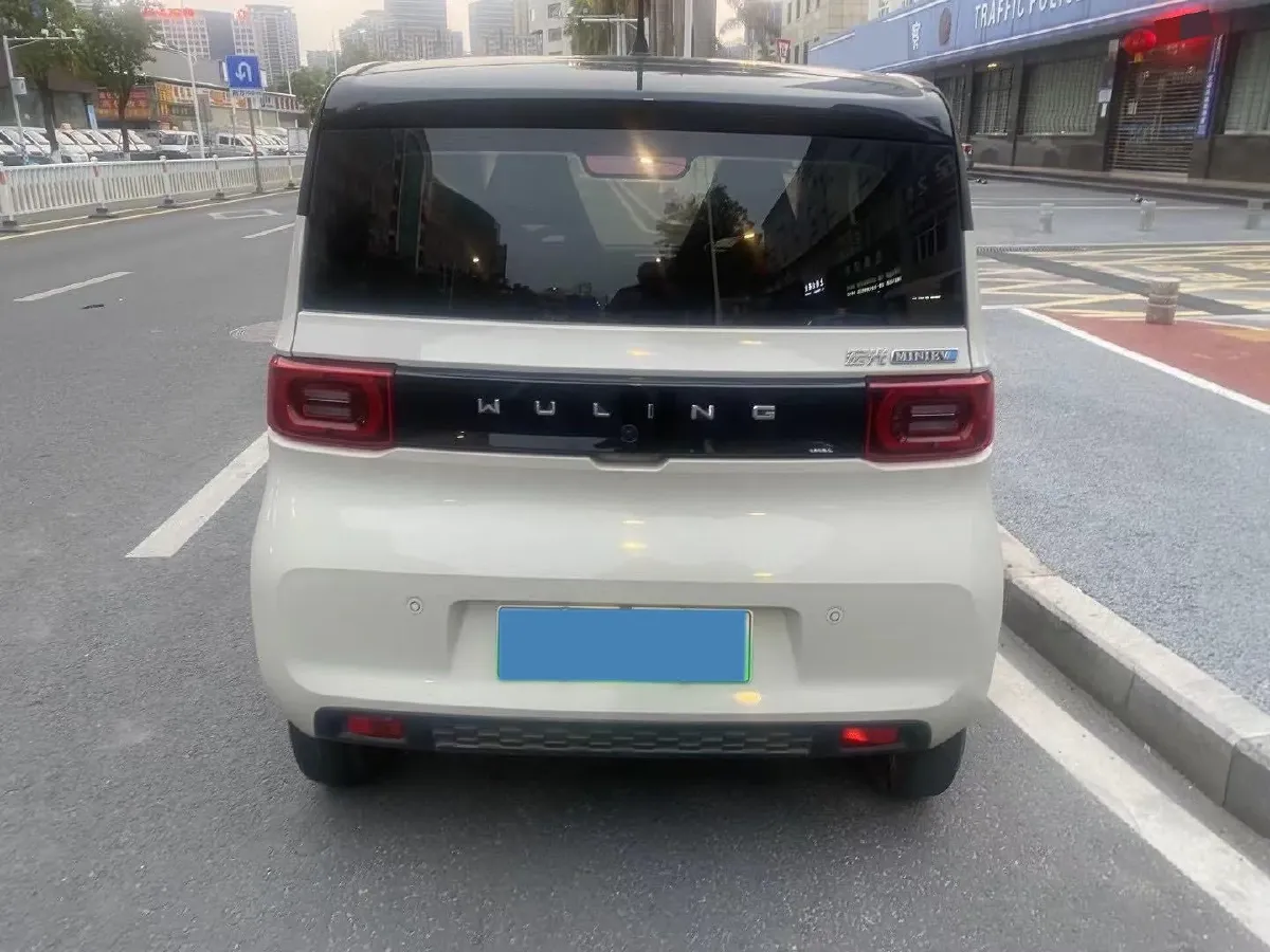 2022 WuLing HongGuang MINI EV BEV 9KWH,autocango,china used car exporter,china ev exporter,chinese used car exporter,chinese used ev exporter