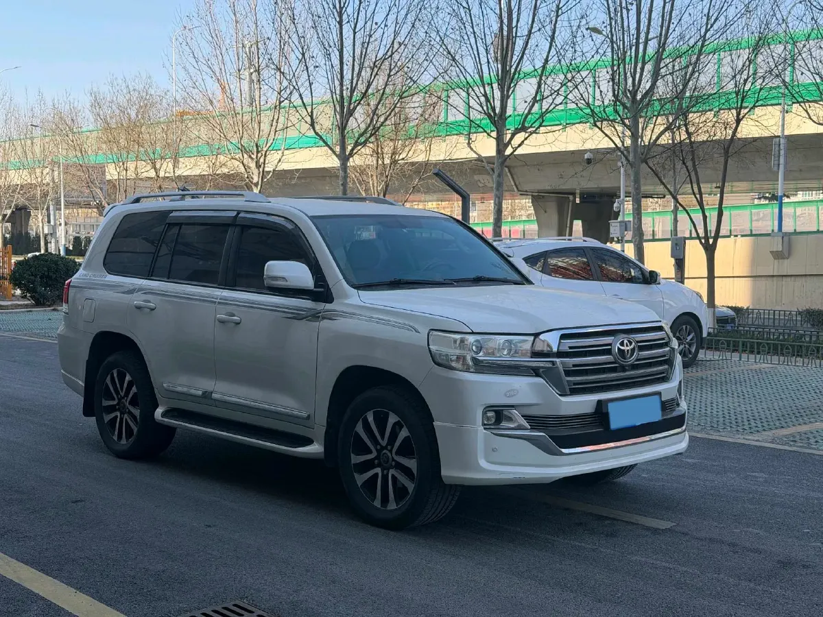 2019 Chevrolet Trax 1.0T 125HP L3 6AT,autocango,china used car exporter,china ev exporter,chinese used car exporter,chinese used ev exporter