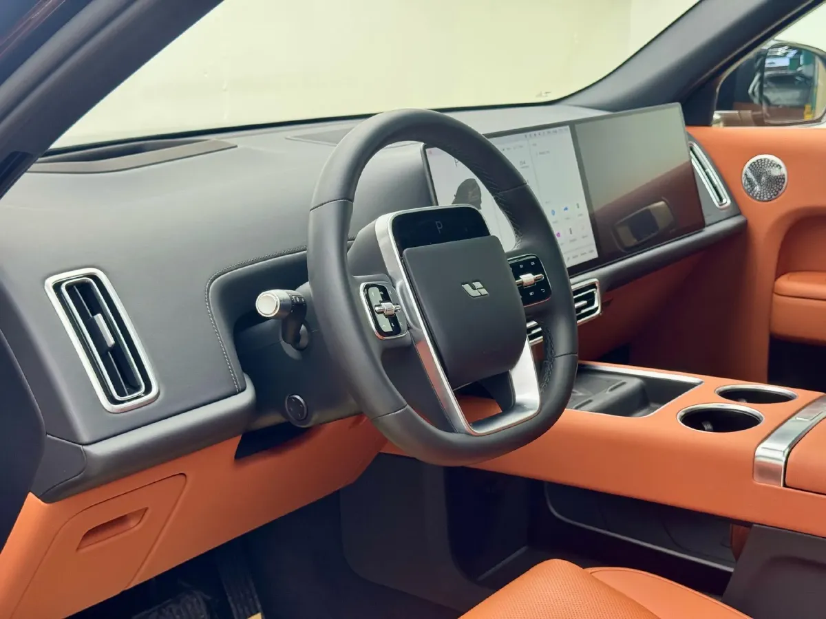 2025 Li L9 Range Extended 154HP REEV,autocango,china used car exporter,china ev exporter,chinese used car exporter,chinese used ev exporter
