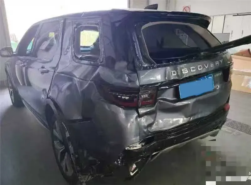 2023 Land Rover Discovery Sport 2.0T 249HP L4 9AT,autocango,china used car exporter,china ev exporter,chinese used car exporter,chinese used ev exporter