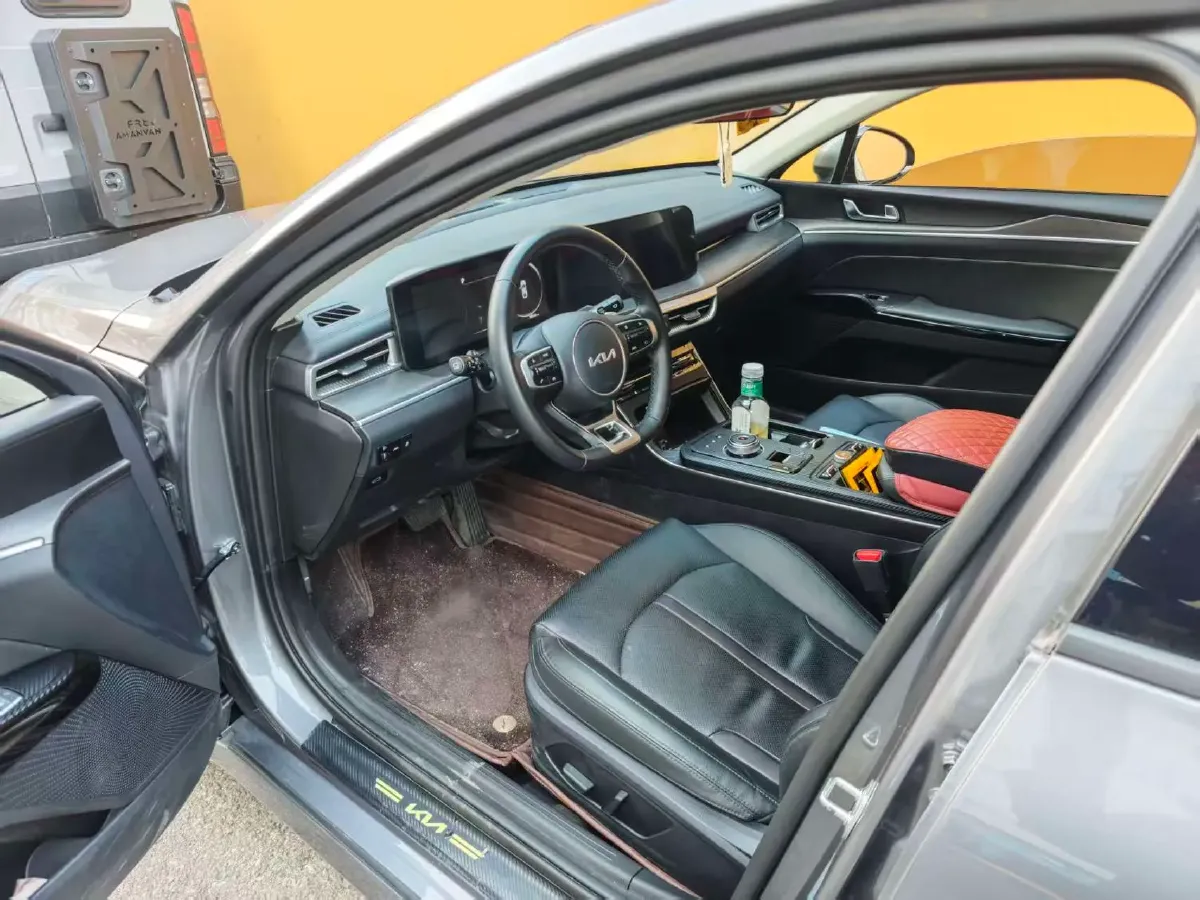 2021 Kia K5 2.0T 240HP L4 8AT,autocango,china used car exporter,china ev exporter,chinese used car exporter,chinese used ev exporter