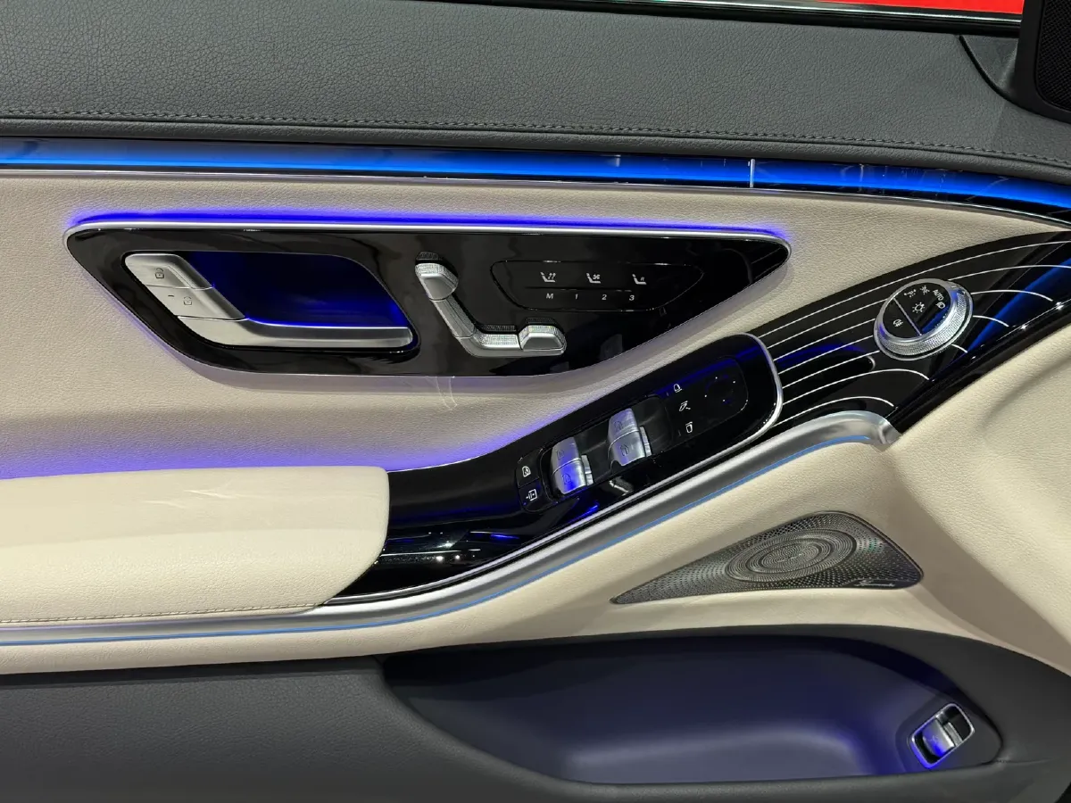 2024 Mercedes-Benz S Class 2.5T 367HP L6 9AT,autocango,china used car exporter,china ev exporter,chinese used car exporter,chinese used ev exporter