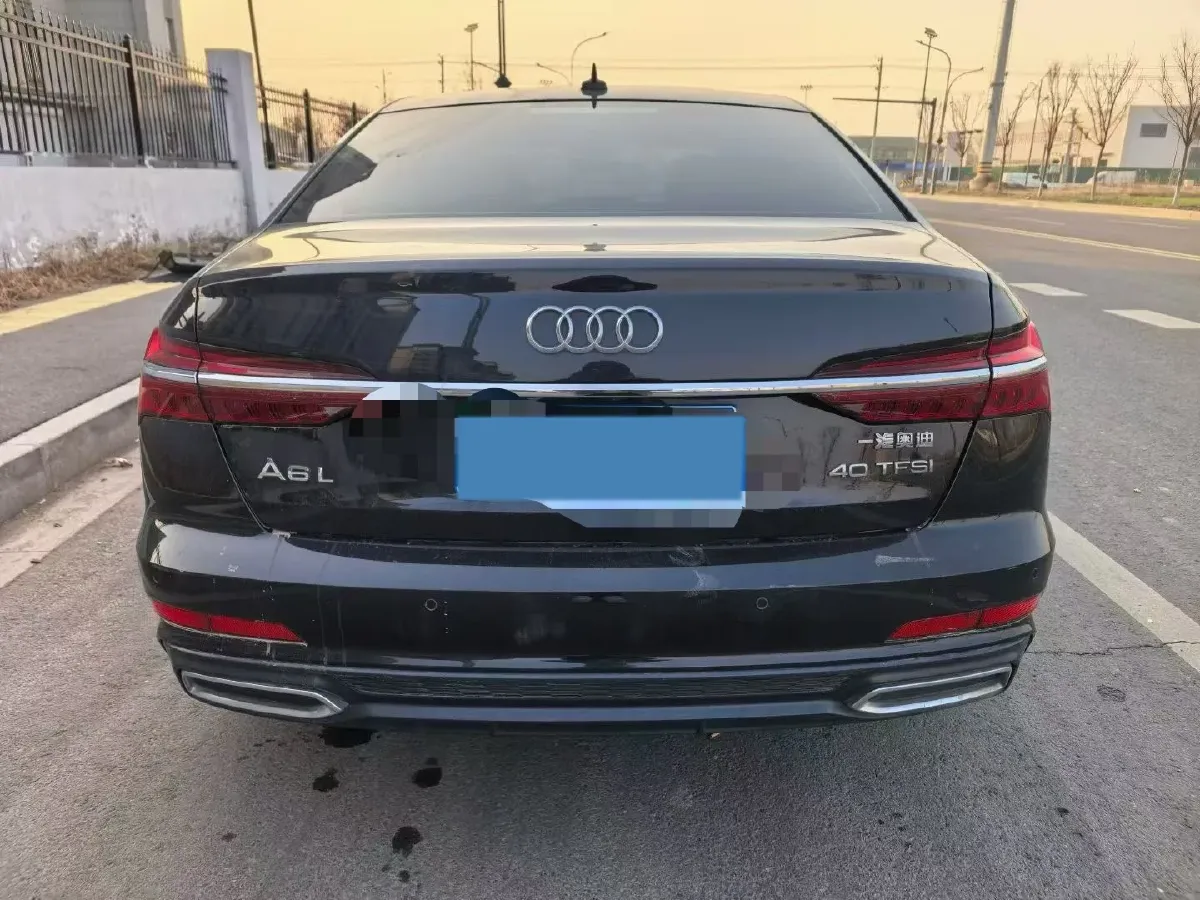 2019 Audi A6L 2.0T 190HP L4 7DCT,autocango,china used car exporter,china ev exporter,chinese used car exporter,chinese used ev exporter