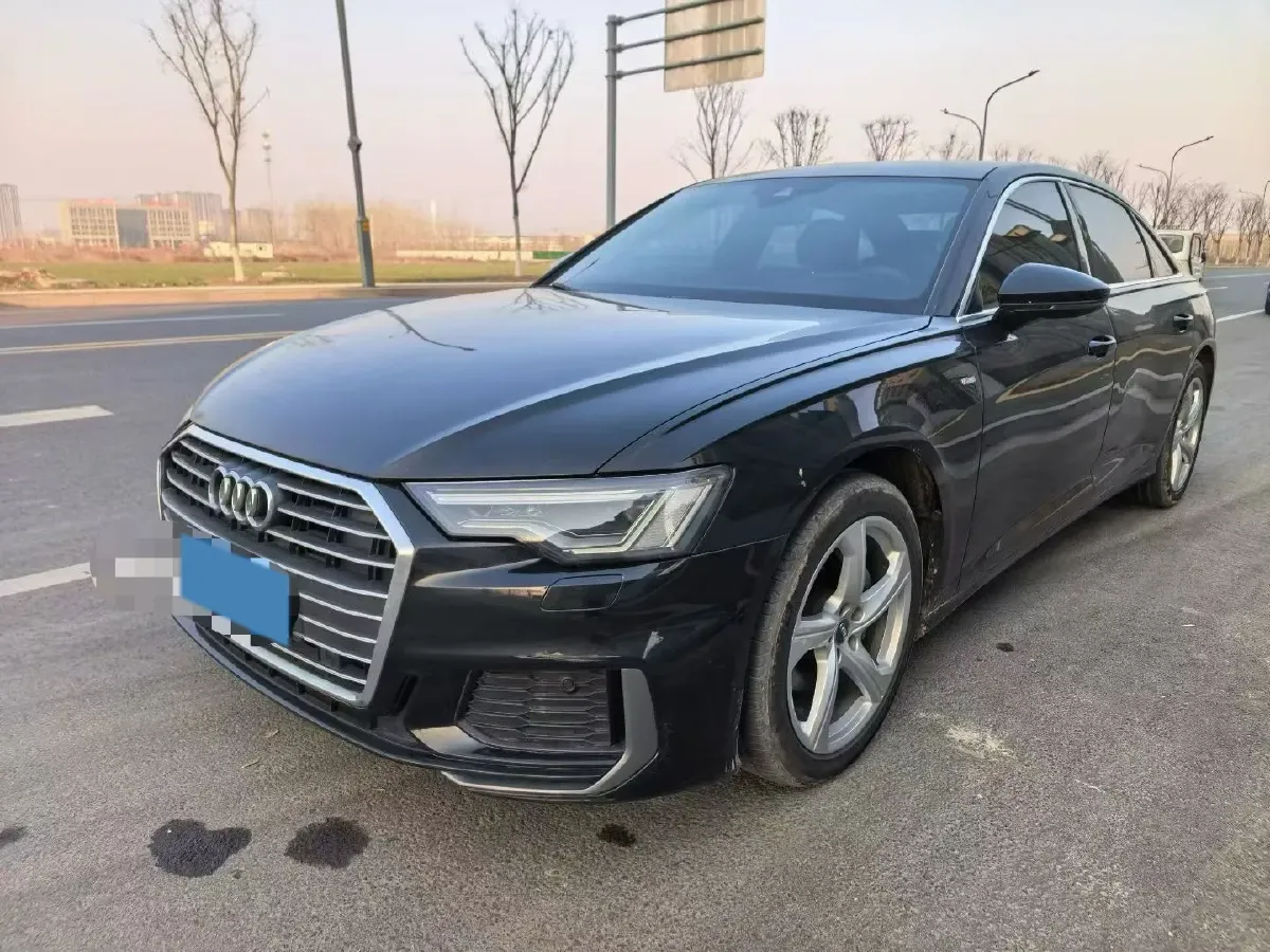 2019 Audi A6L 2.0T 190HP L4 7DCT,autocango,china used car exporter,china ev exporter,chinese used car exporter,chinese used ev exporter