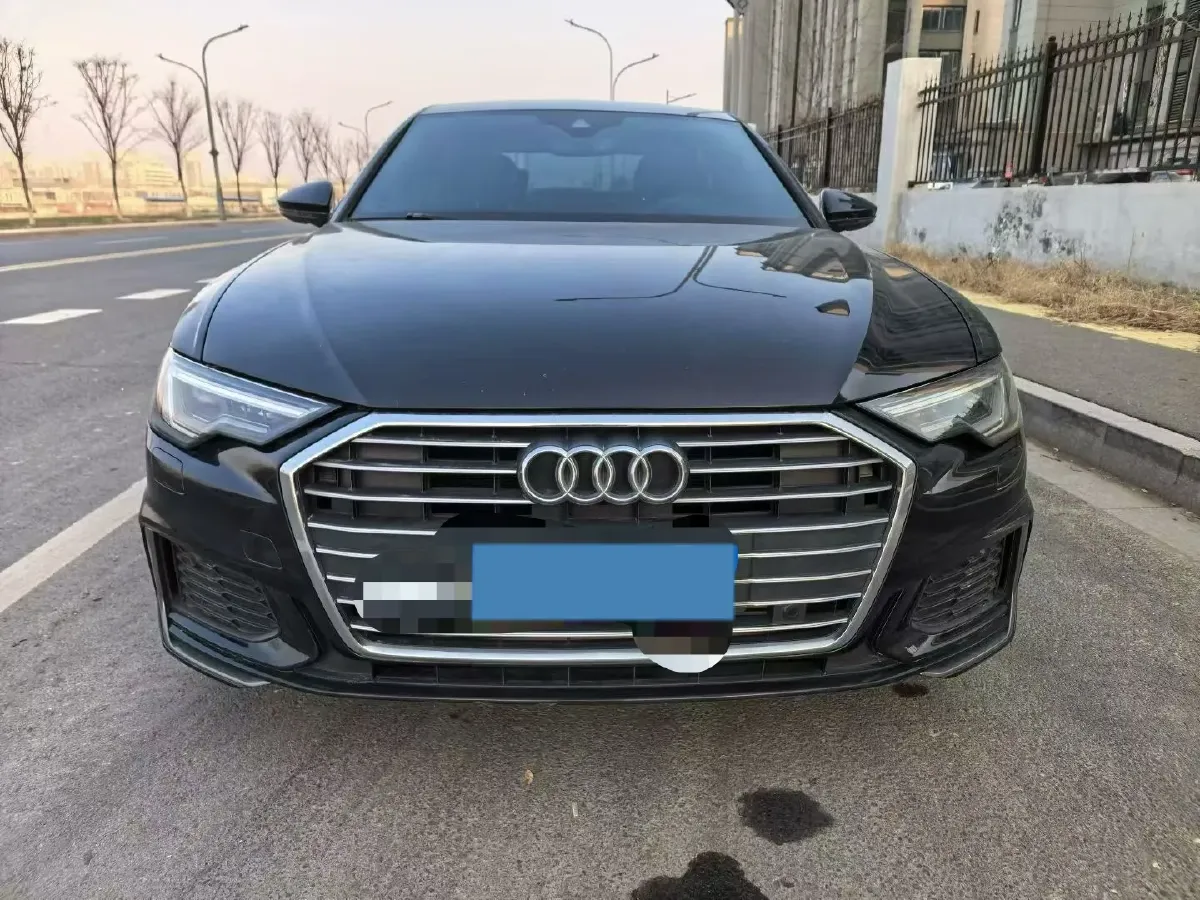 2019 Audi A6L 2.0T 190HP L4 7DCT,autocango,china used car exporter,china ev exporter,chinese used car exporter,chinese used ev exporter