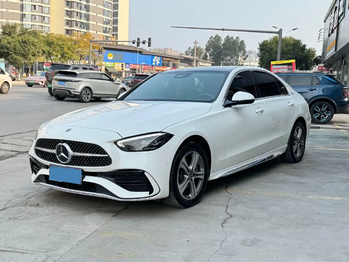 2022 Mercedes-Benz C Class 1.5T 170HP L4 9AT,autocango,china used car exporter,china ev exporter,chinese used car exporter,chinese used ev exporter