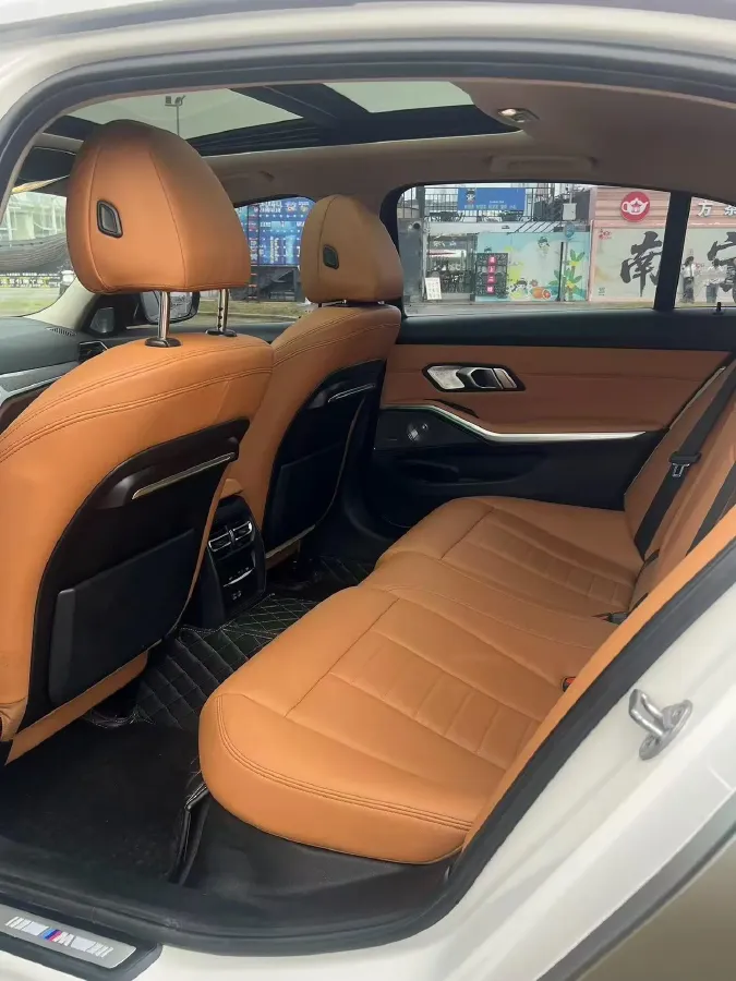 2021 BMW 3 Series 2.0T 184HP L4 8AT,autocango,china used car exporter,china ev exporter,chinese used car exporter,chinese used ev exporter
