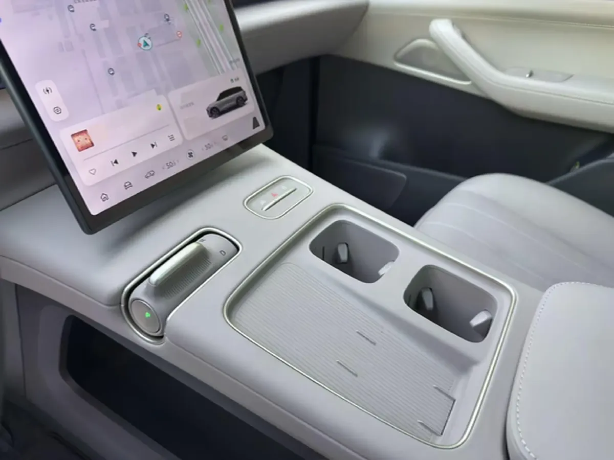 2024 NIO ES8 BEV 75KWH,autocango,china used car exporter,china ev exporter,chinese used car exporter,chinese used ev exporter