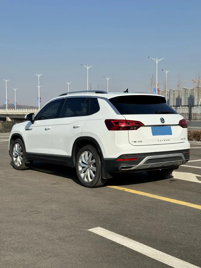 2021 Volkswagen Tayron 2.0T 186HP L4 7DCT,autocango,china used car exporter,china ev exporter,chinese used car exporter,chinese used ev exporter