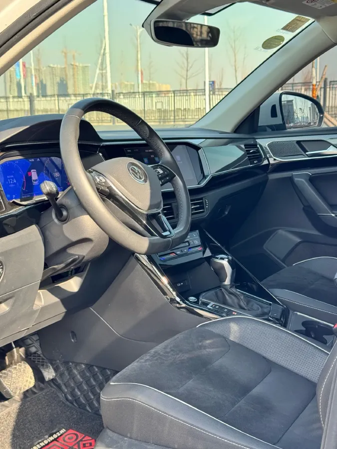 2021 Volkswagen Tayron 2.0T 186HP L4 7DCT,autocango,china used car exporter,china ev exporter,chinese used car exporter,chinese used ev exporter