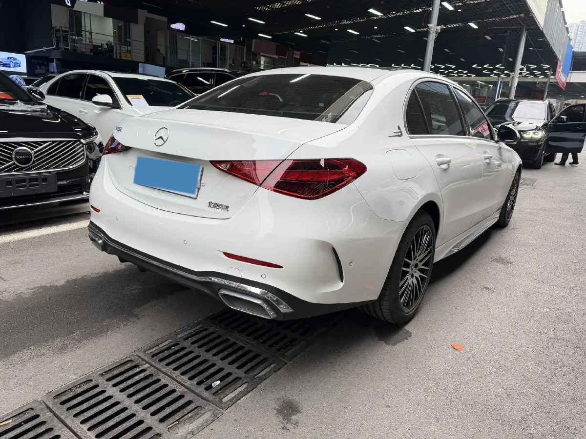 2024 Mercedes-Benz C Class 1.5T 204HP L4 9AT,autocango,china used car exporter,china ev exporter,chinese used car exporter,chinese used ev exporter