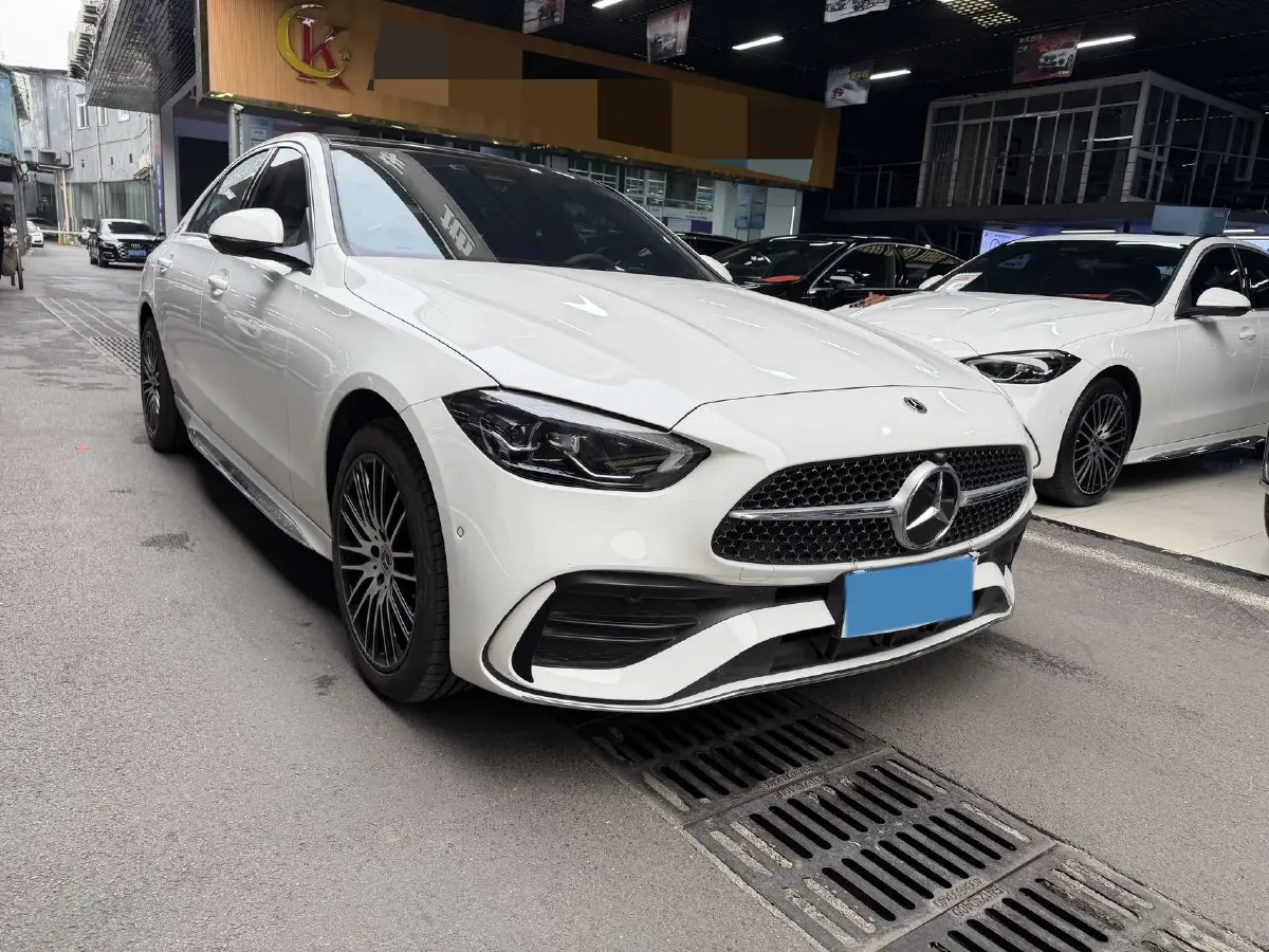 2024 Mercedes-Benz C Class 1.5T 204HP L4 9AT,autocango,china used car exporter,china ev exporter,chinese used car exporter,chinese used ev exporter