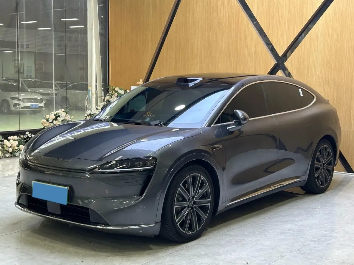 2025 Luxeed R7 REEV 156HP REEV 37KWH,autocango,china used car exporter,china ev exporter,chinese used car exporter,chinese used ev exporter