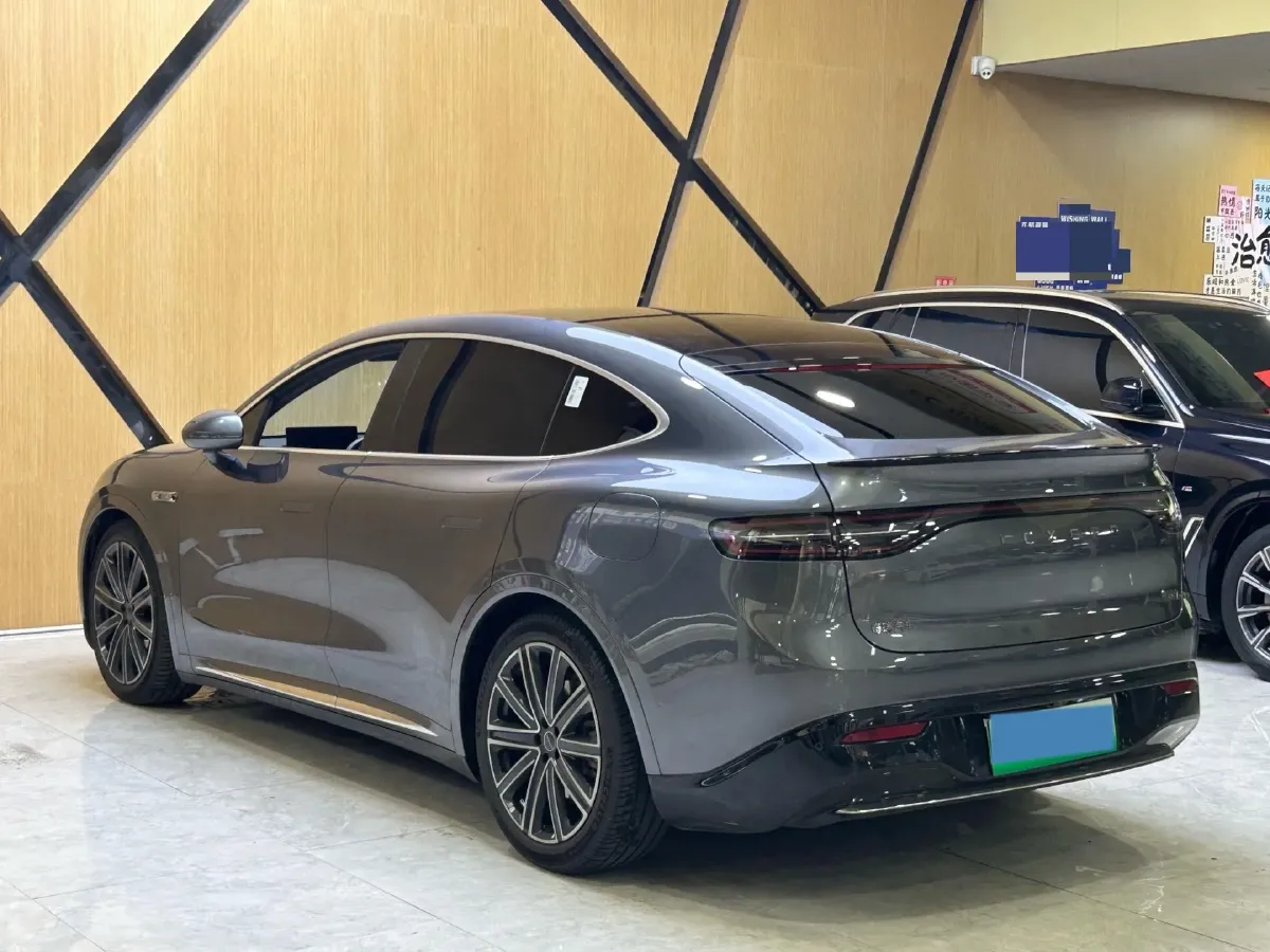 2025 Luxeed R7 REEV 156HP REEV 37KWH,autocango,china used car exporter,china ev exporter,chinese used car exporter,chinese used ev exporter