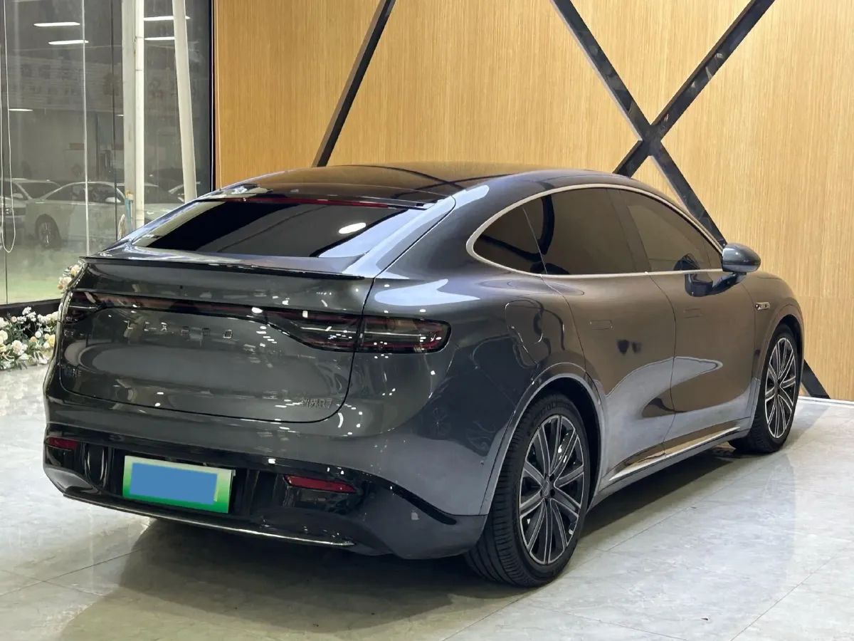 2025 Luxeed R7 REEV 156HP REEV 37KWH,autocango,china used car exporter,china ev exporter,chinese used car exporter,chinese used ev exporter