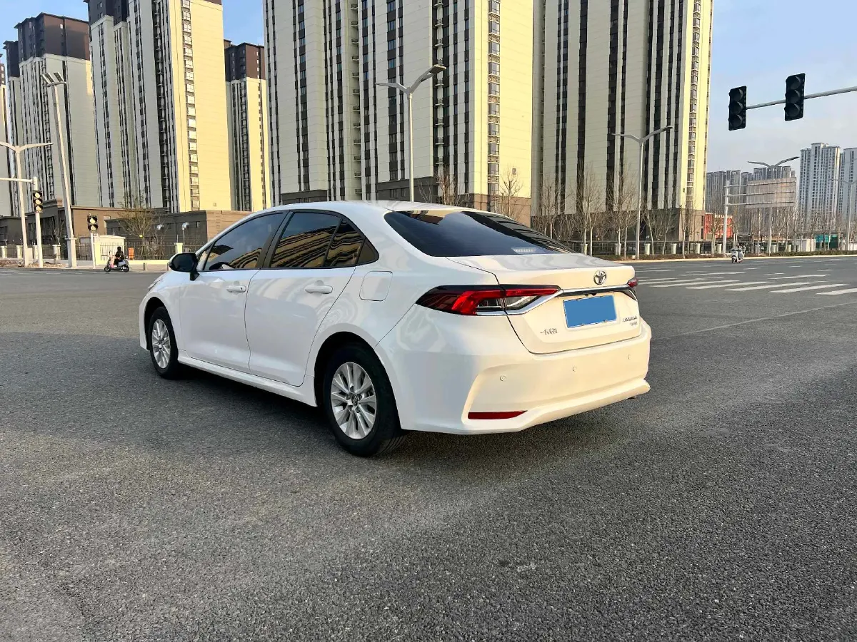 2021 Toyota Corolla 1.2T 116HP L4 CVT,autocango,china used car exporter,china ev exporter,chinese used car exporter,chinese used ev exporter