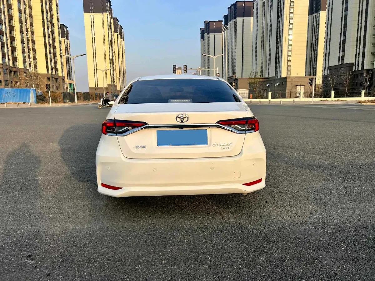 2021 Toyota Corolla 1.2T 116HP L4 CVT,autocango,china used car exporter,china ev exporter,chinese used car exporter,chinese used ev exporter
