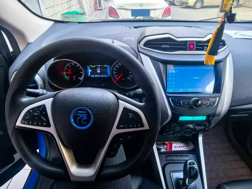 2018 BYD Yuan BEV 42KWH,autocango,china used car exporter,china ev exporter,chinese used car exporter,chinese used ev exporter