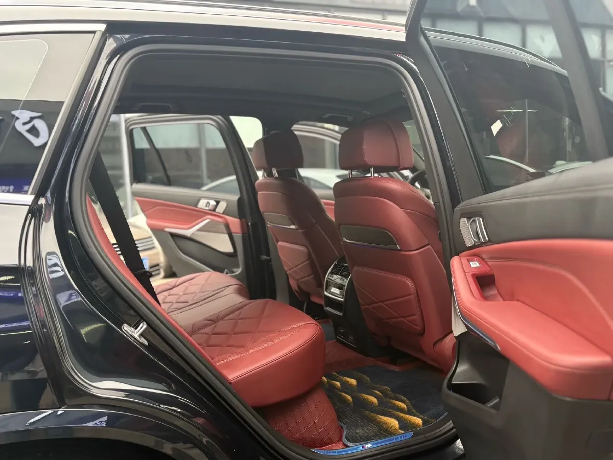2022 BMW X5 3.0T 333HP L6 8AT,autocango,china used car exporter,china ev exporter,chinese used car exporter,chinese used ev exporter