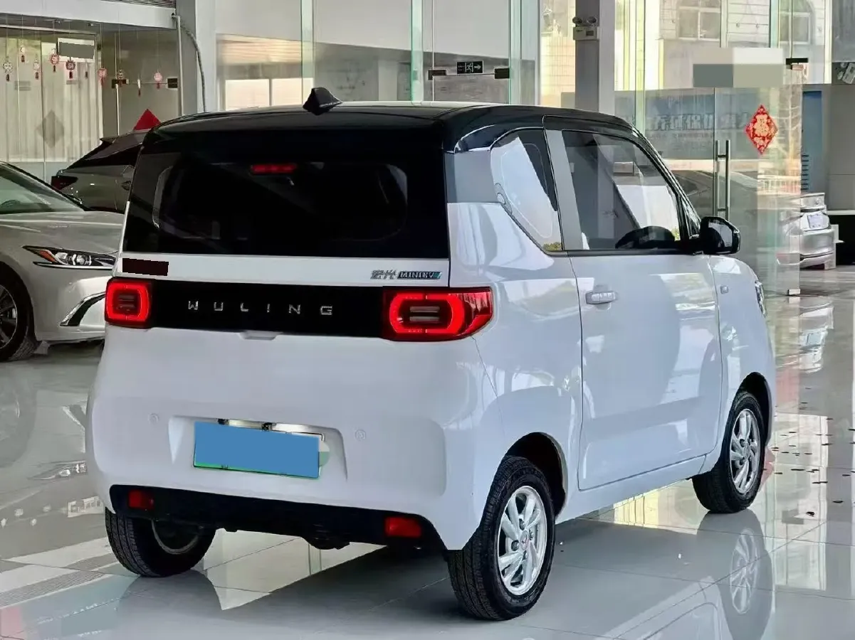 2021 WuLing HongGuang MINI EV BEV 13.9KWH,autocango,china used car exporter,china ev exporter,chinese used car exporter,chinese used ev exporter