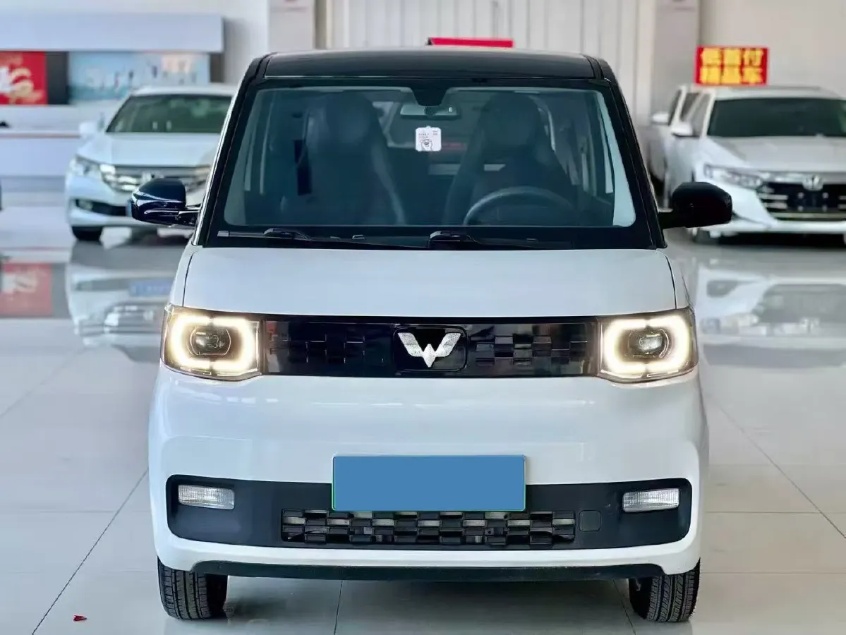 2021 WuLing HongGuang MINI EV BEV 13.9KWH,autocango,china used car exporter,china ev exporter,chinese used car exporter,chinese used ev exporter