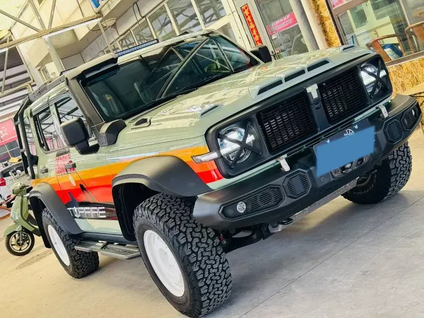 2023 Tank 300 2.0T 227HP L4 8AT,autocango,china used car exporter,china ev exporter,chinese used car exporter,chinese used ev exporter