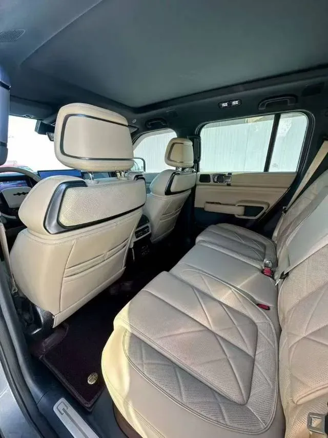 2023 FangChengBao Bao 5 1.5T 194HP L4 E-CVT PHEV 31.8KWH,autocango,china used car exporter,china ev exporter,chinese used car exporter,chinese used ev exporter