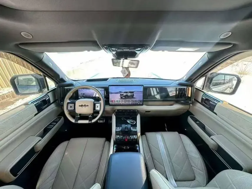 2023 FangChengBao Bao 5 1.5T 194HP L4 E-CVT PHEV 31.8KWH,autocango,china used car exporter,china ev exporter,chinese used car exporter,chinese used ev exporter