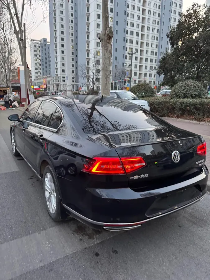 2019 Volkswagen Magotan 2.0T 186HP L4 7DCT,autocango,china used car exporter,china ev exporter,chinese used car exporter,chinese used ev exporter