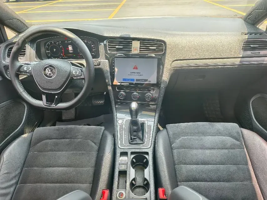 2019 Volkswagen Golf 1.4T 150HP L4 7DCT,autocango,china used car exporter,china ev exporter,chinese used car exporter,chinese used ev exporter