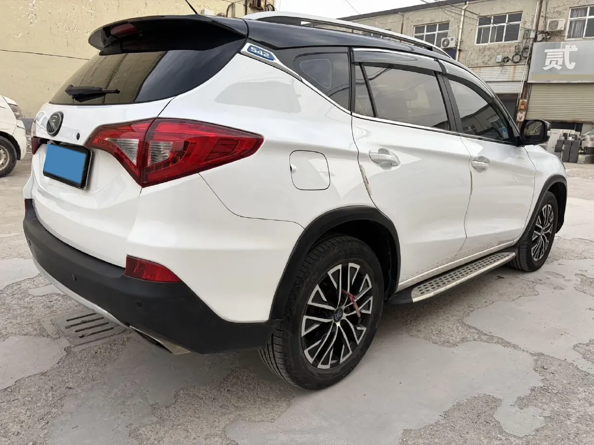 2017 BYD Song 1.5T 154HP L4 6DCT PHEV 16.9KWH,autocango,china used car exporter,china ev exporter,chinese used car exporter,chinese used ev exporter
