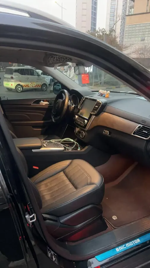 2021 Beijing BJ90 4.0T 422HP V8 9AT,autocango,china used car exporter,china ev exporter,chinese used car exporter,chinese used ev exporter