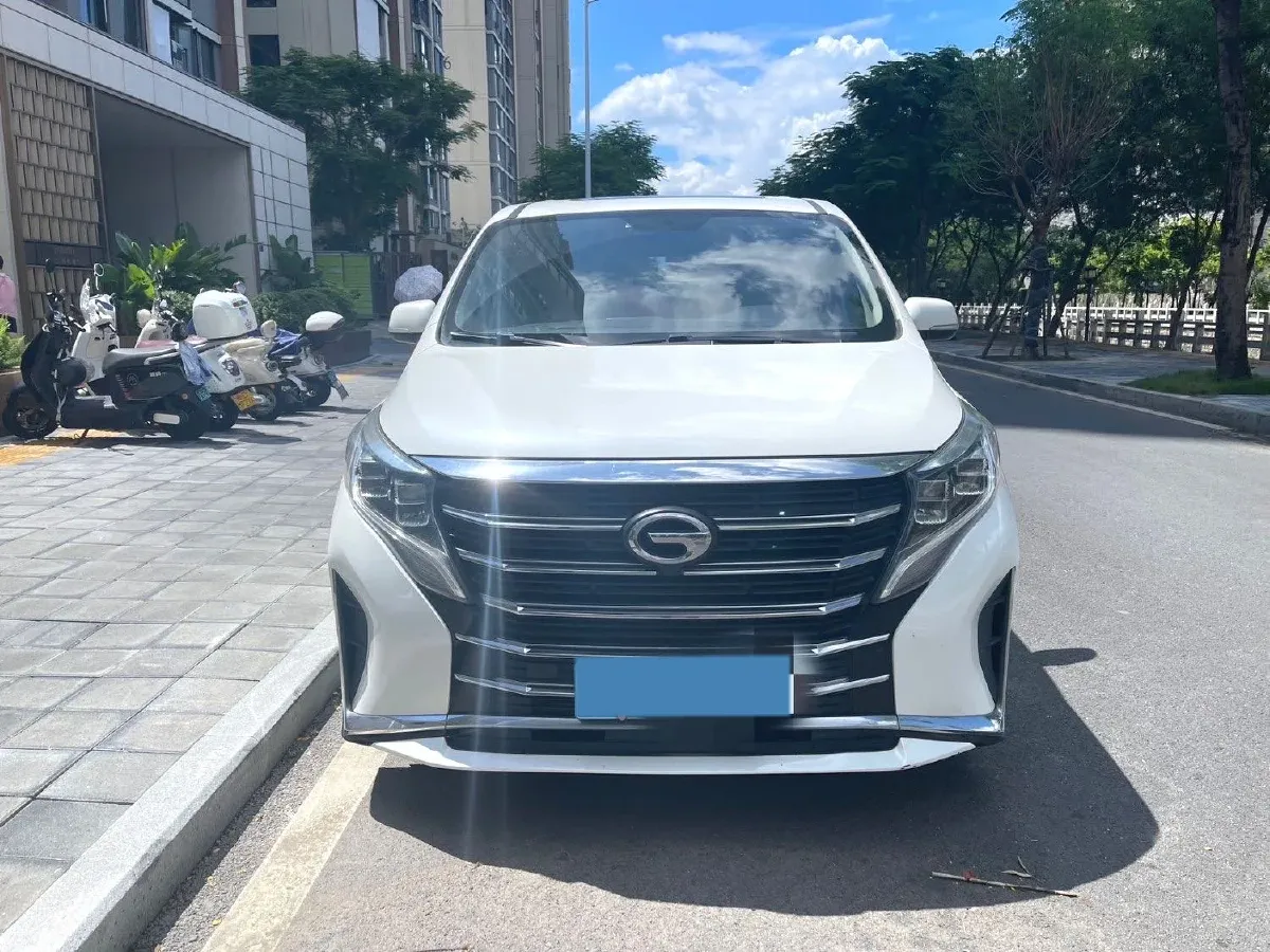 2021 GAC Trumpchi M8 2.0T 252HP L4 8AT,autocango,china used car exporter,china ev exporter,chinese used car exporter,chinese used ev exporter