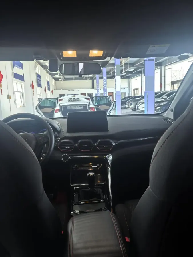 2020 HaiMa 8S 1.6T 195HP L4 6MT,autocango,china used car exporter,china ev exporter,chinese used car exporter,chinese used ev exporter