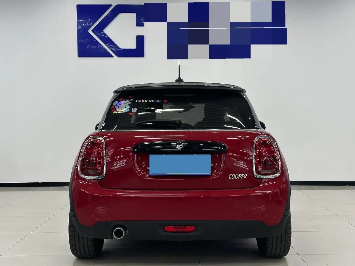 2020 MINI MINI 1.5T 136HP L3 7DCT,autocango,china used car exporter,china ev exporter,chinese used car exporter,chinese used ev exporter
