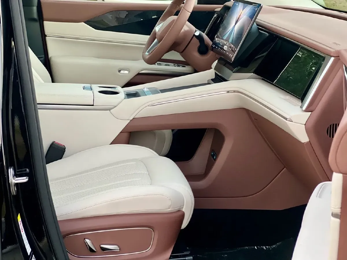 2025 BYD Xia 1.5T 156HP L4 E-CVT PHEV 20.39KWH,autocango,china used car exporter,china ev exporter,chinese used car exporter,chinese used ev exporter