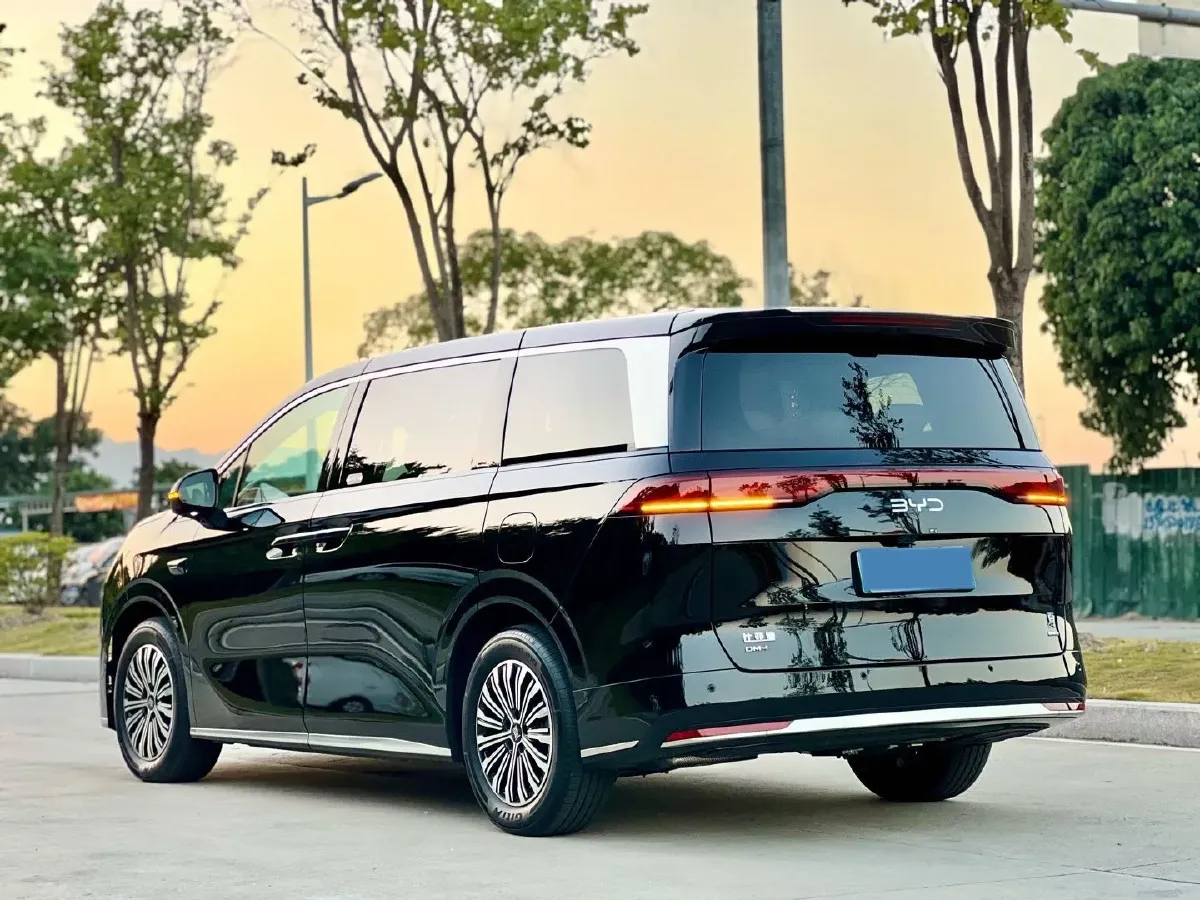 2025 BYD Xia 1.5T 156HP L4 E-CVT PHEV 20.39KWH,autocango,china used car exporter,china ev exporter,chinese used car exporter,chinese used ev exporter