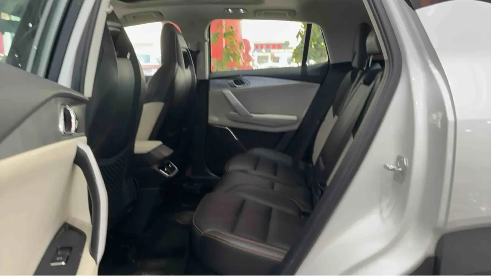 2020 LYNK&CO 06 1.5T 177HP L3 7DCT,autocango,china used car exporter,china ev exporter,chinese used car exporter,chinese used ev exporter