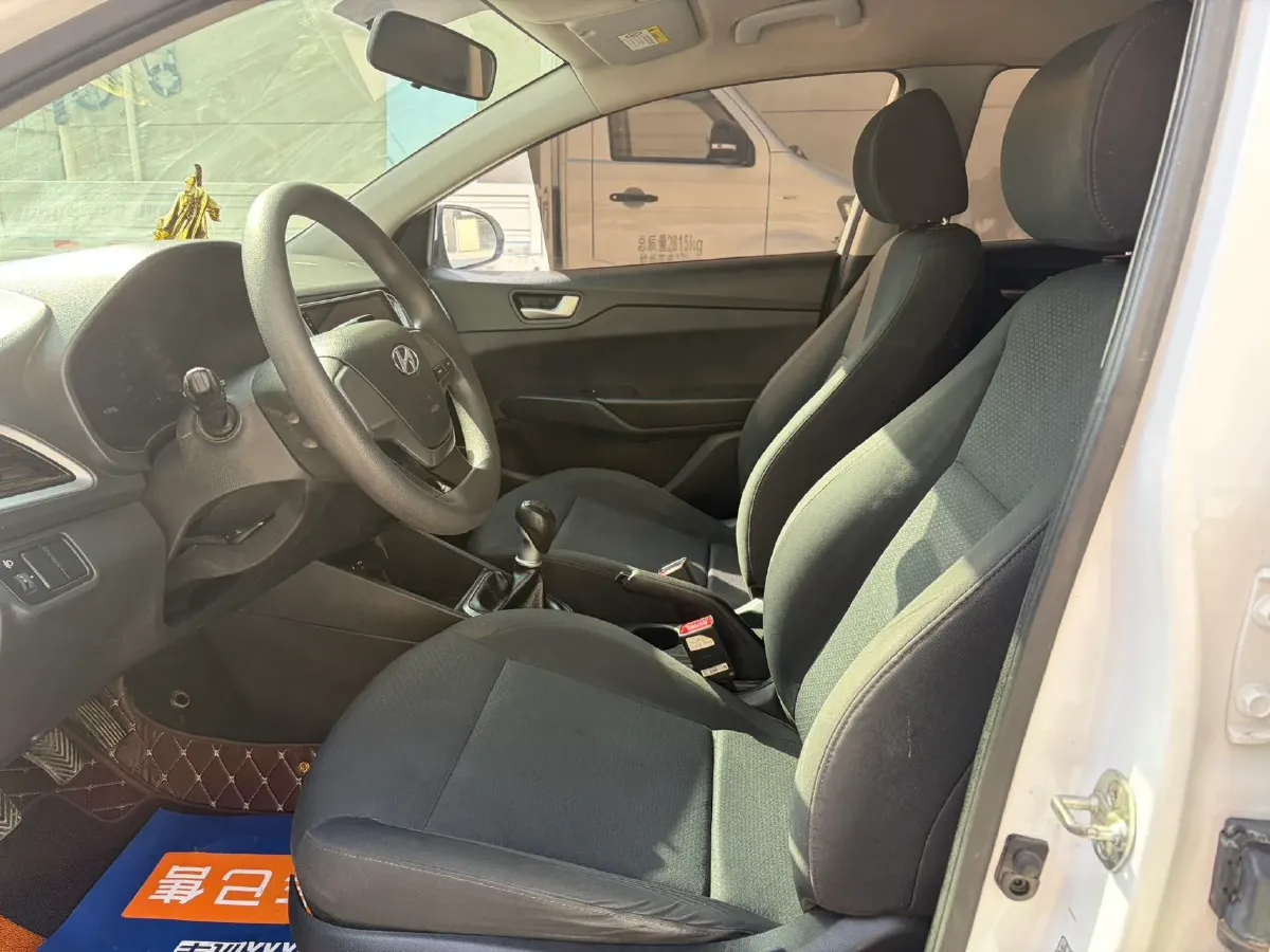 2016 Hyundai Verna 1.4L 100HP L4 6MT,autocango,china used car exporter,china ev exporter,chinese used car exporter,chinese used ev exporter