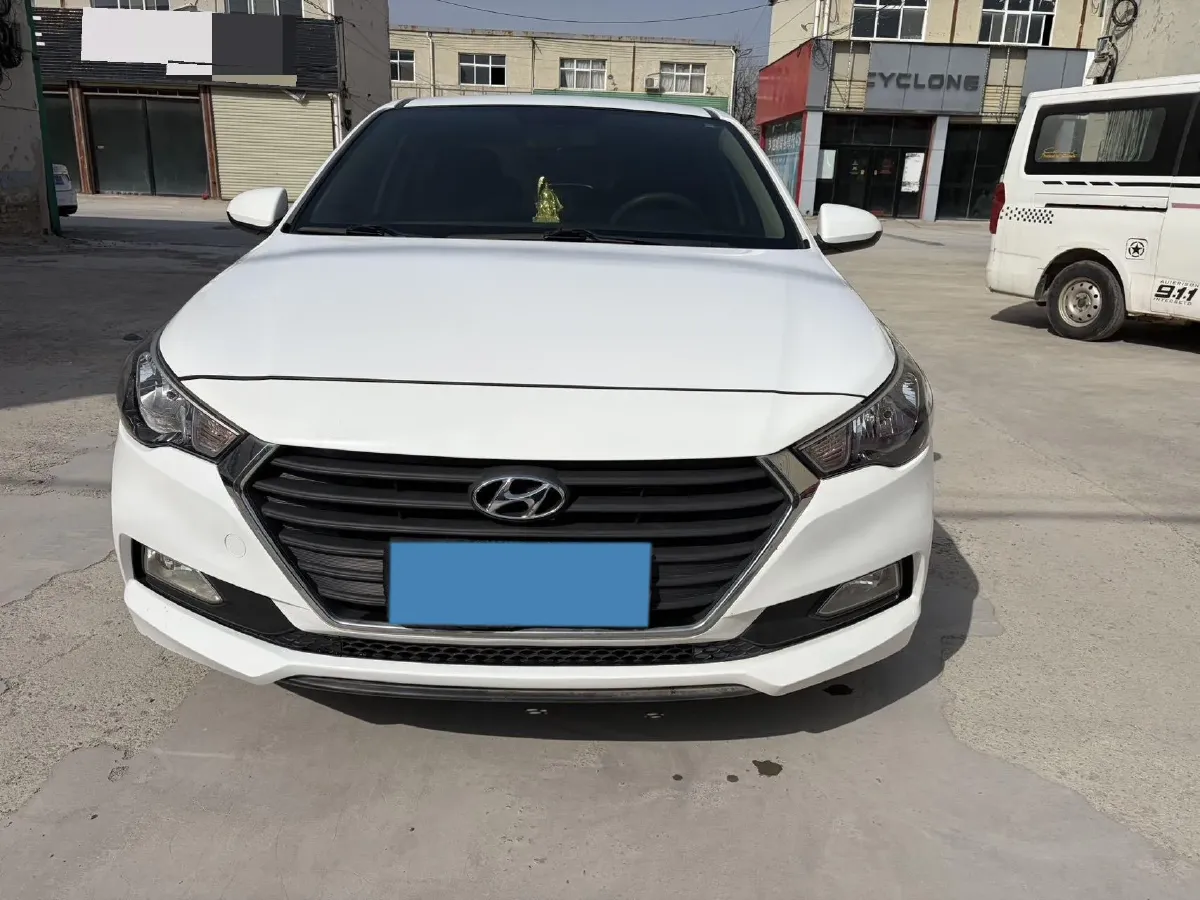 2016 Hyundai Verna 1.4L 100HP L4 6MT,autocango,china used car exporter,china ev exporter,chinese used car exporter,chinese used ev exporter