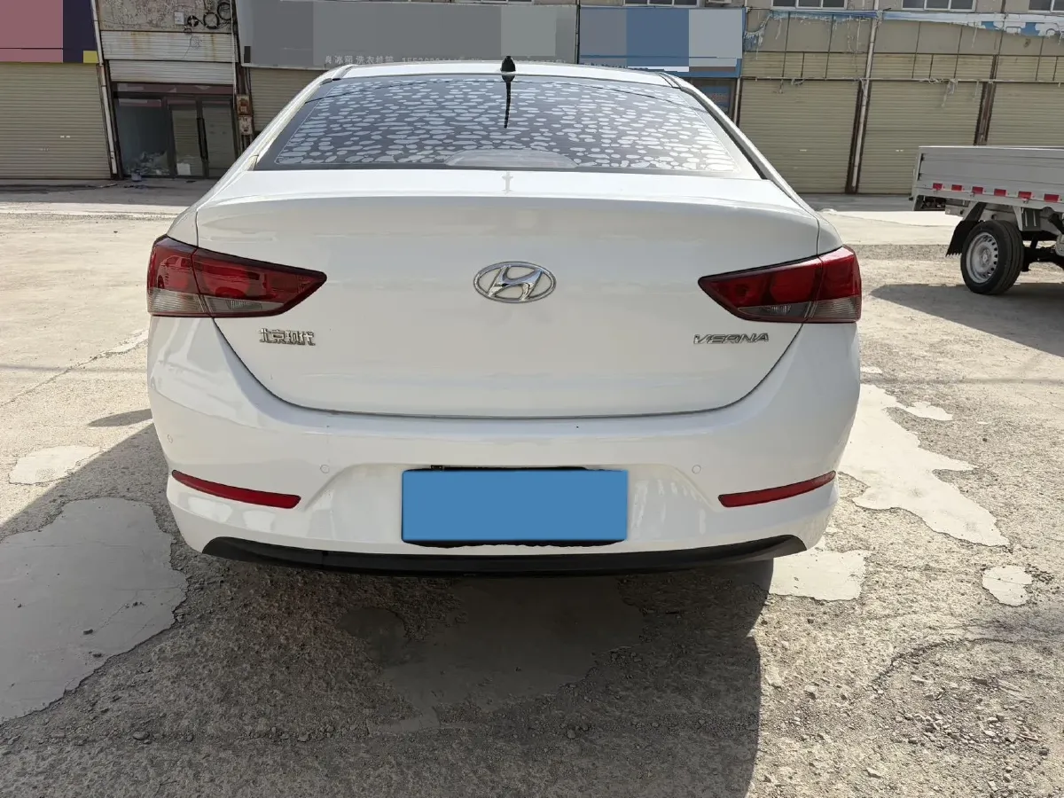 2016 Hyundai Verna 1.4L 100HP L4 6MT,autocango,china used car exporter,china ev exporter,chinese used car exporter,chinese used ev exporter