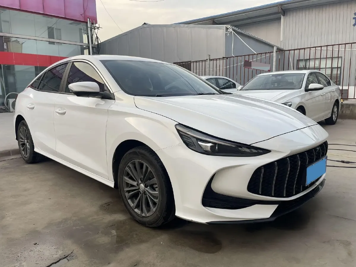 2025 MG 5 1.5L 129HP L4 CVT,autocango,china used car exporter,china ev exporter,chinese used car exporter,chinese used ev exporter