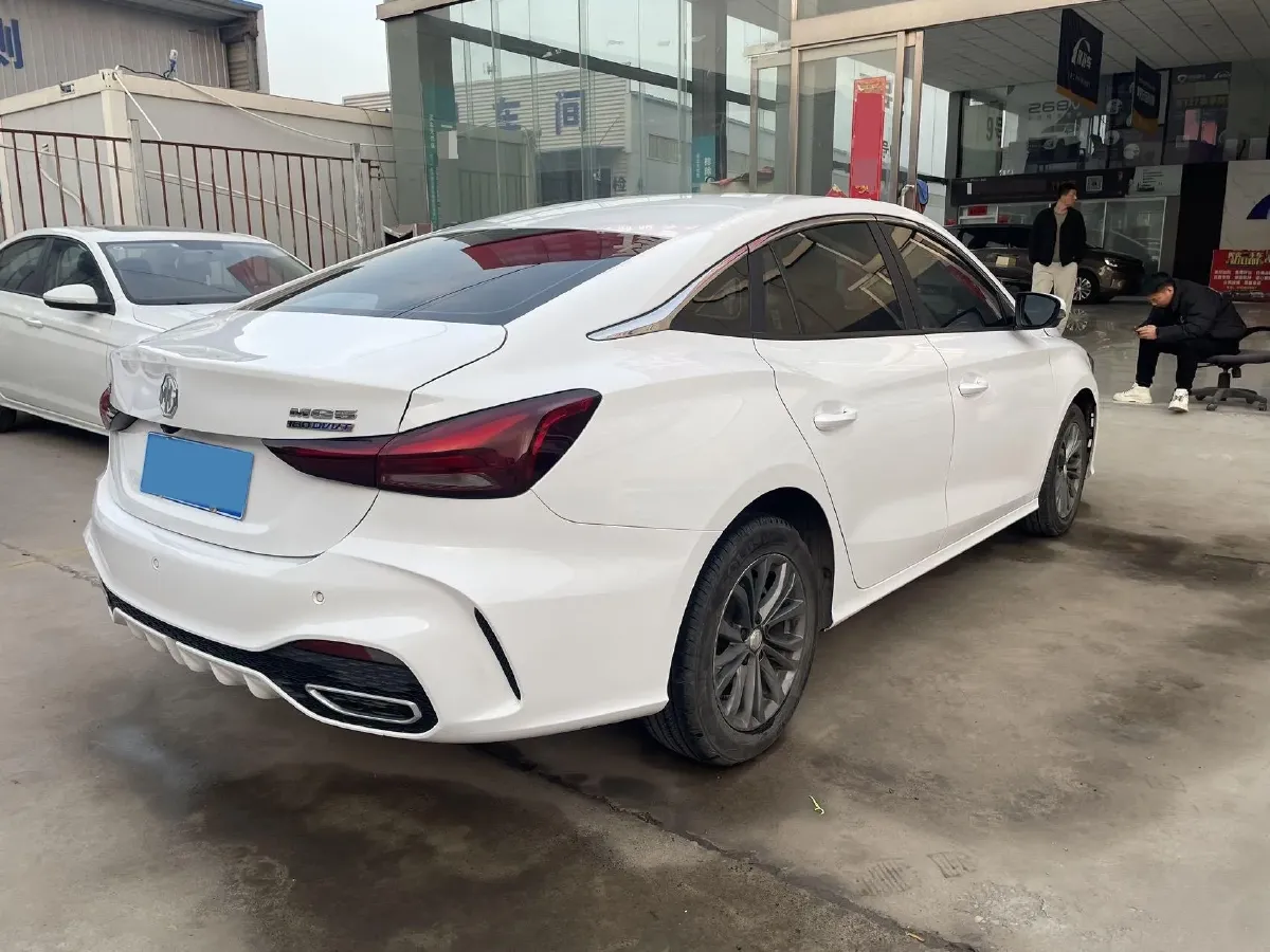 2025 MG 5 1.5L 129HP L4 CVT,autocango,china used car exporter,china ev exporter,chinese used car exporter,chinese used ev exporter