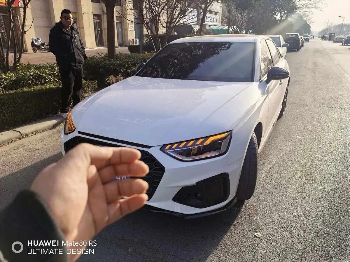 2025 Audi A4L 2.0T 190HP L4 7DCT,autocango,china used car exporter,china ev exporter,chinese used car exporter,chinese used ev exporter